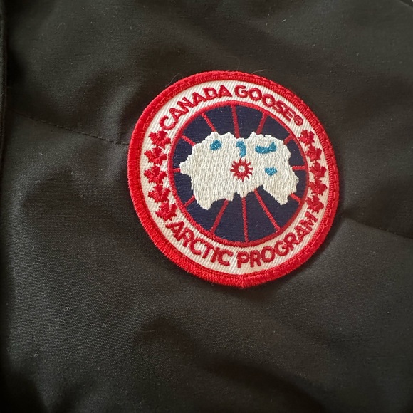 Canada Goose Freestyle Vest - Picture 6 of 10